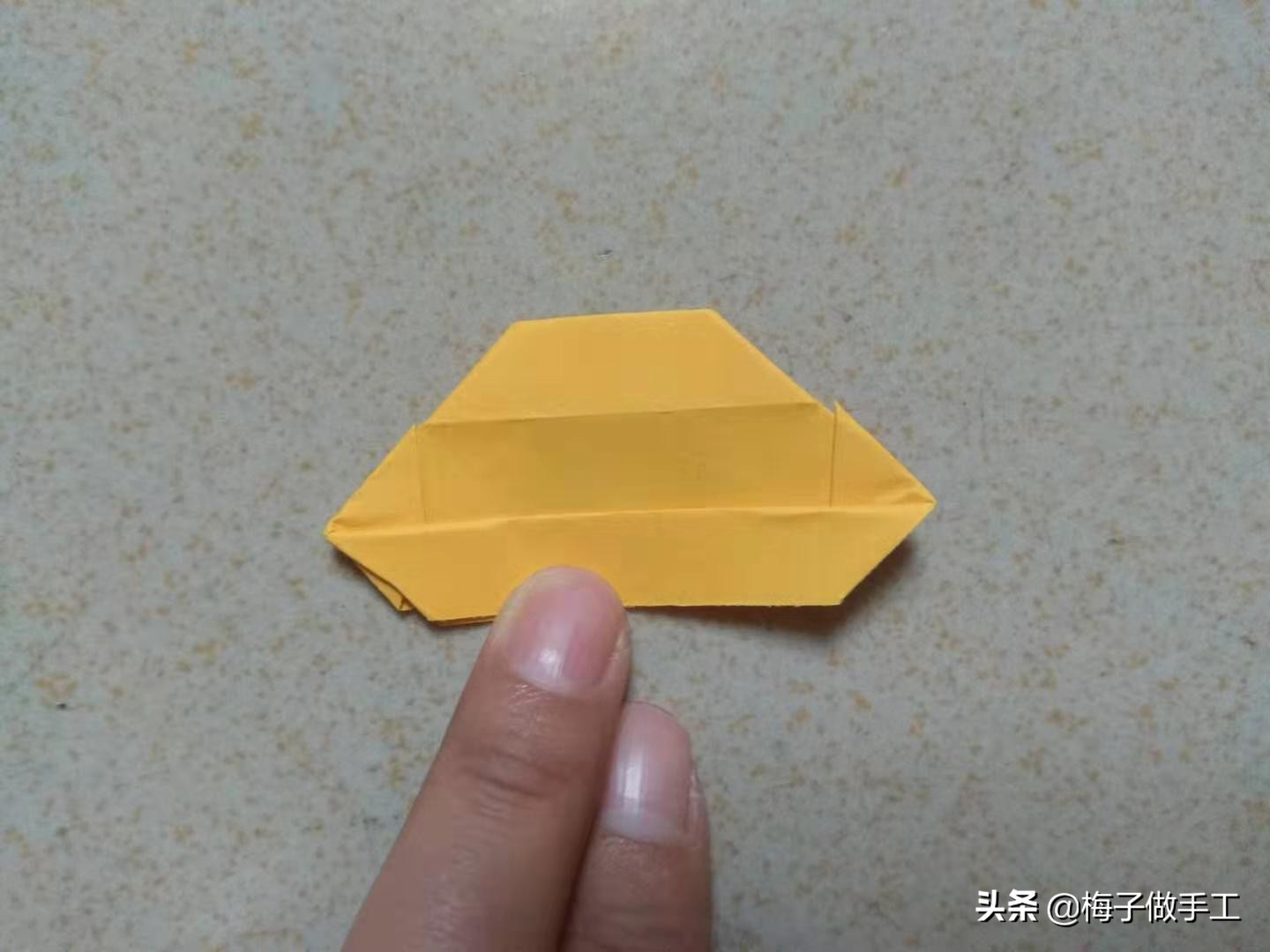 儿童手工折纸:沙发怎么折?桌子、椅子和沙发一套家具就是要整齐