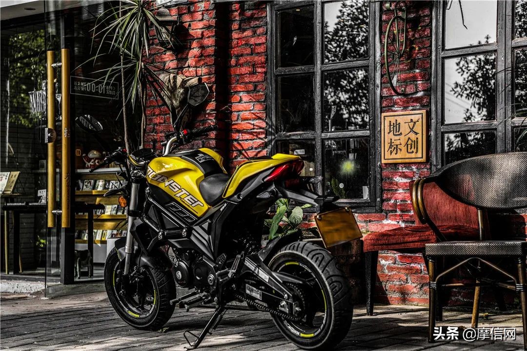 银钢小怪兽150是地平线吗,银钢小怪兽150摩托车好不好