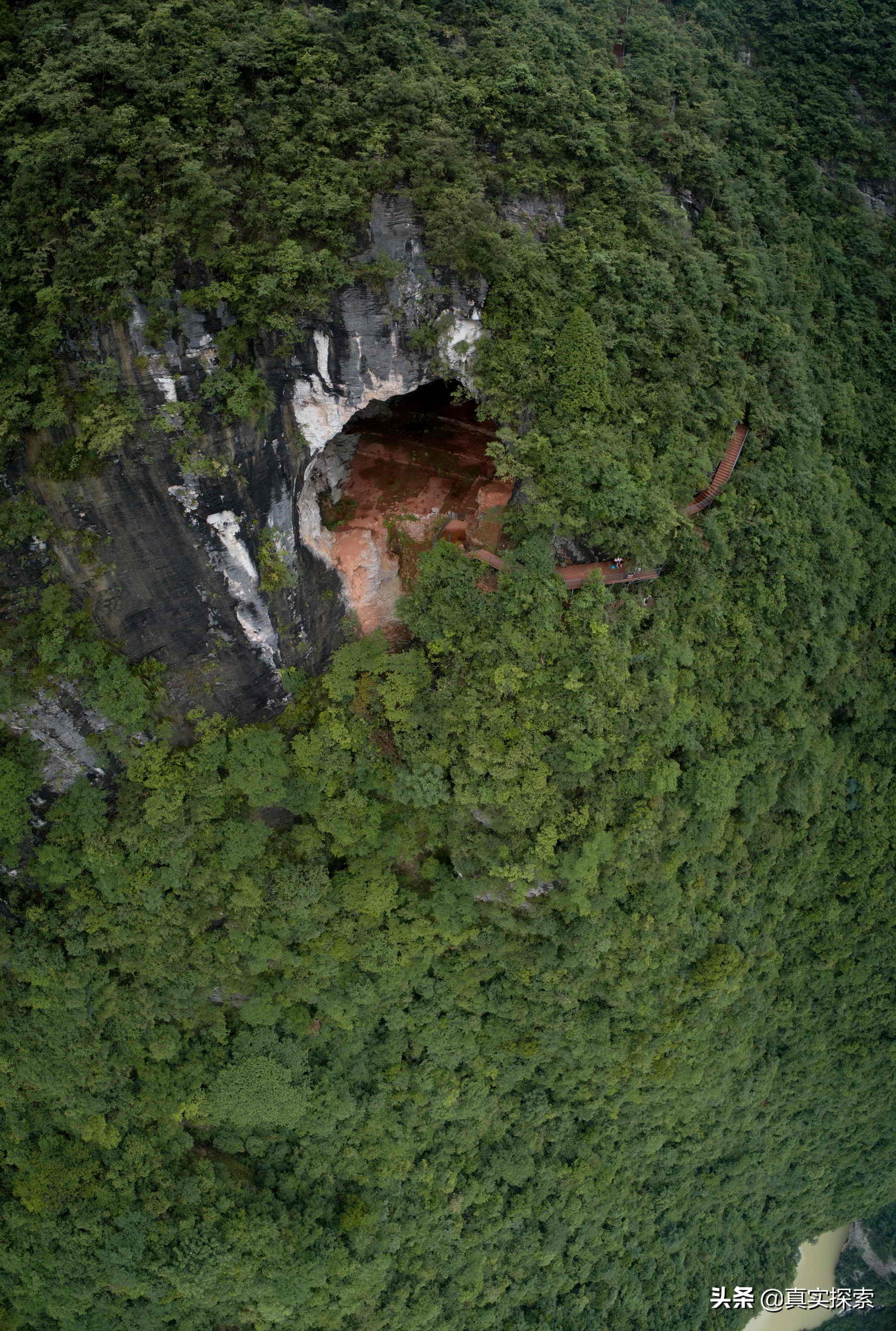 湖北鹤峰洞穴探险,湖北鹤峰秘境