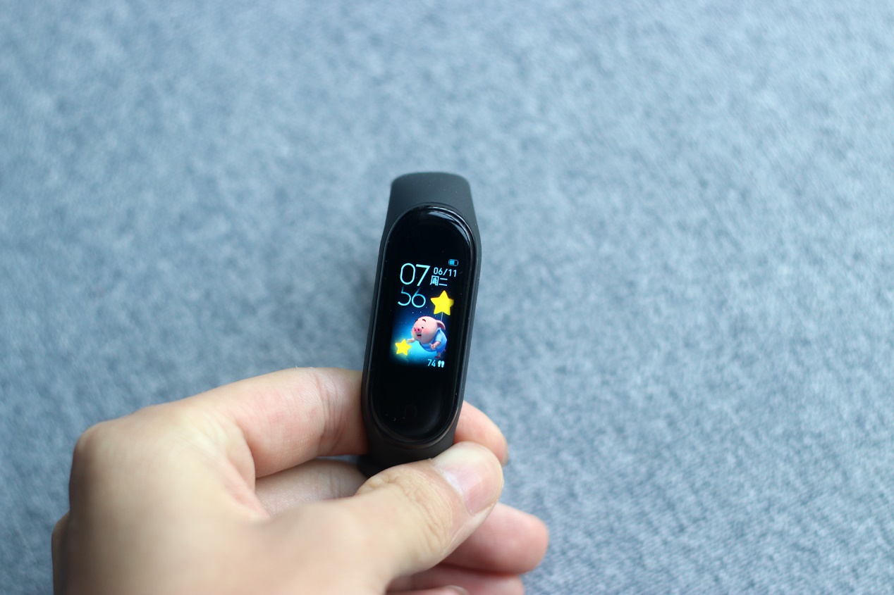 小米手环标准版小爱同学,小米运动手环4nfc小爱同学