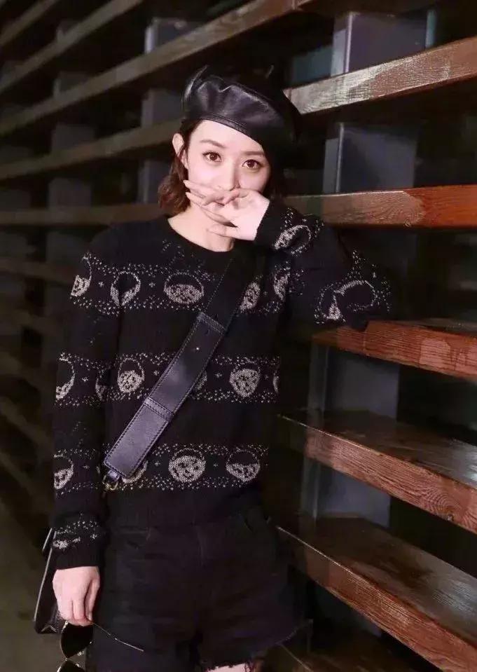 大饼脸买什么帽子,大饼脸戴什么帽子好看