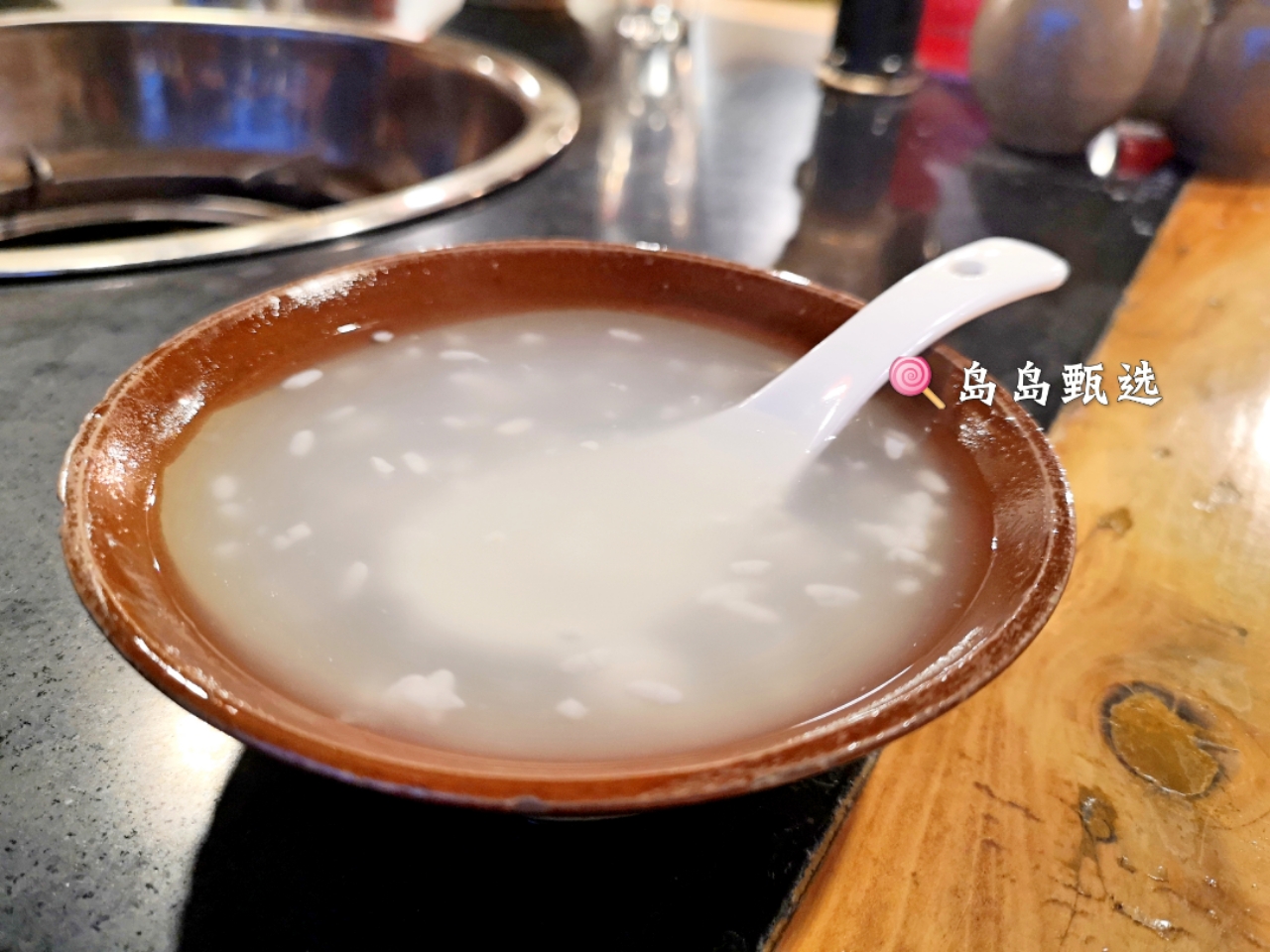 小区巷子里的火锅店,小区门口火锅食材店