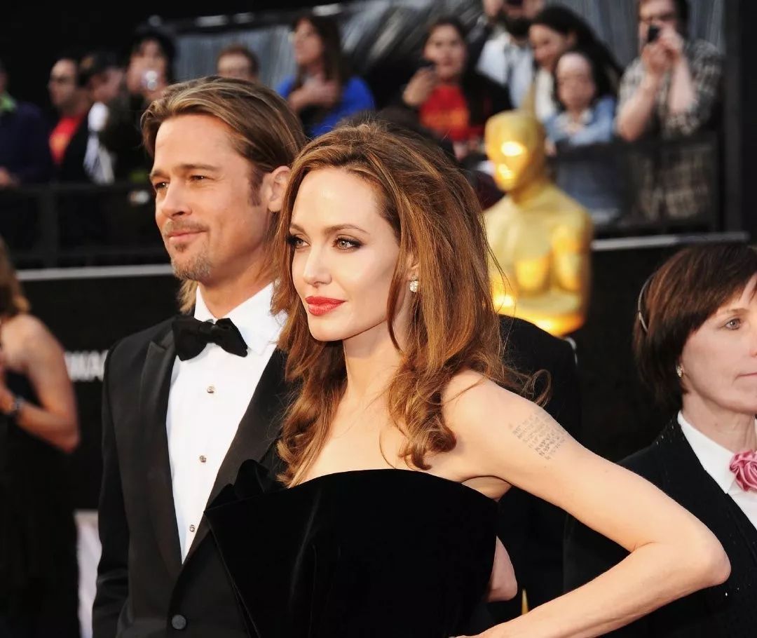 大饼脸塌鼻梁小眼睛怎么变美,大饼脸塌鼻梁凸嘴怎么提升精致度