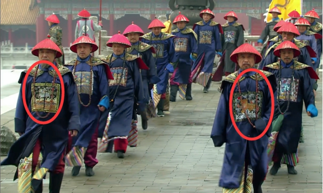 清朝官员戴一串佛珠有什么用,清代僧人佩戴的108颗佛珠