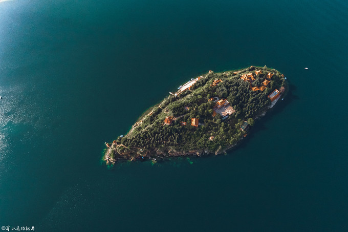 2001年抚仙湖水下古城真实视频,罕见的湖泊风光摄影