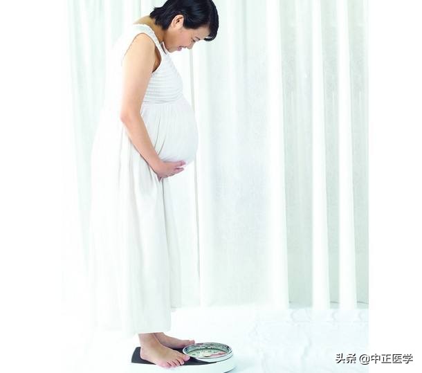 怀孕胖了差不多40斤胎儿会有多大,孕妇怀孕的无奈