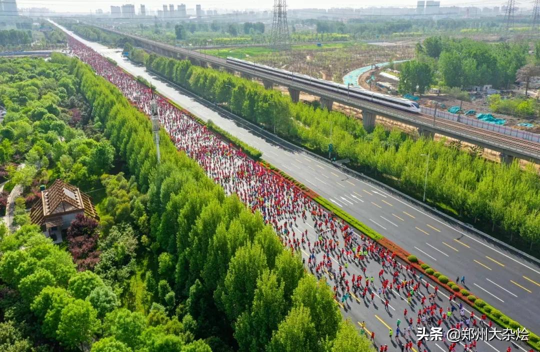 我的两个习惯：清晨起床跑步，晚上捧着Kindle入睡