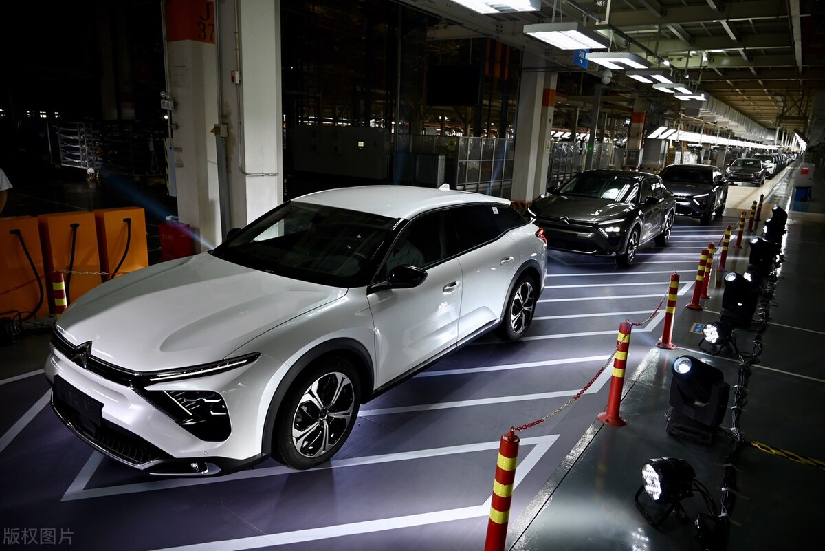 38号车评中心测评雪铁龙凡尔赛c5x,各界对于38号测评凡尔赛的反应