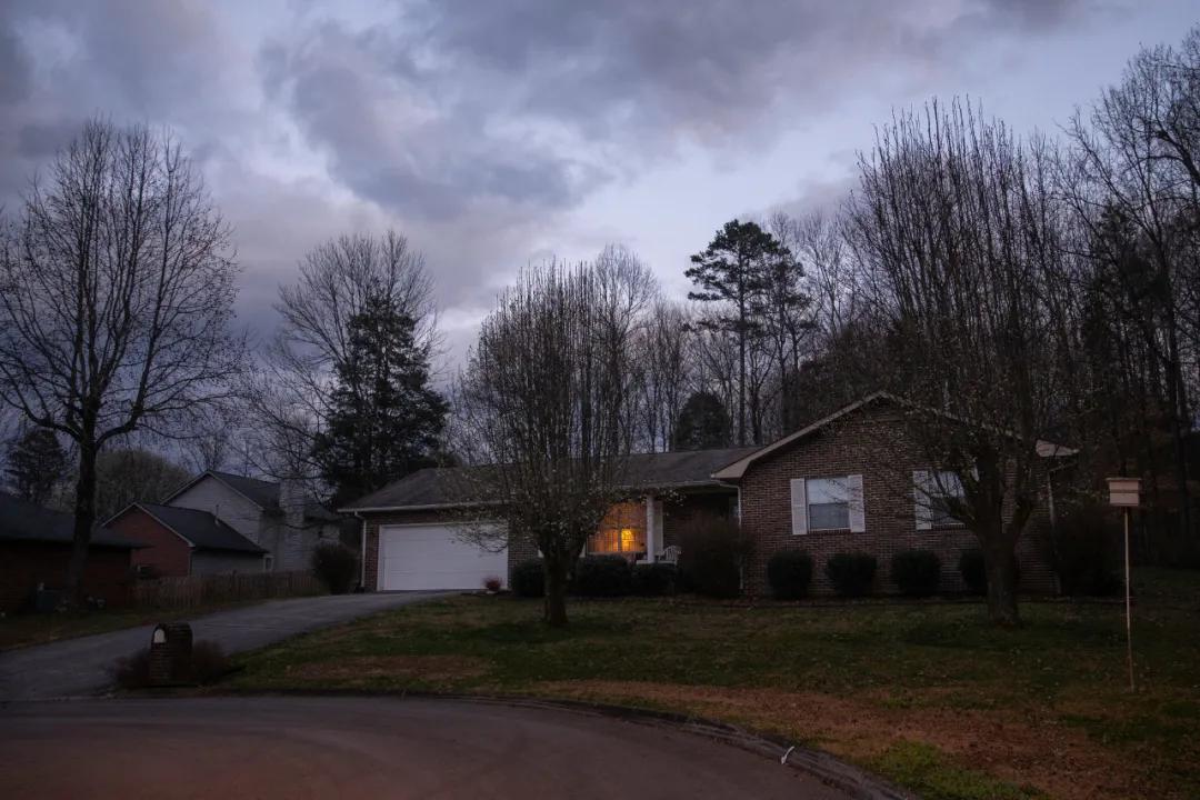 95岁老红军隐姓埋名,95岁老人失踪第二天被发现