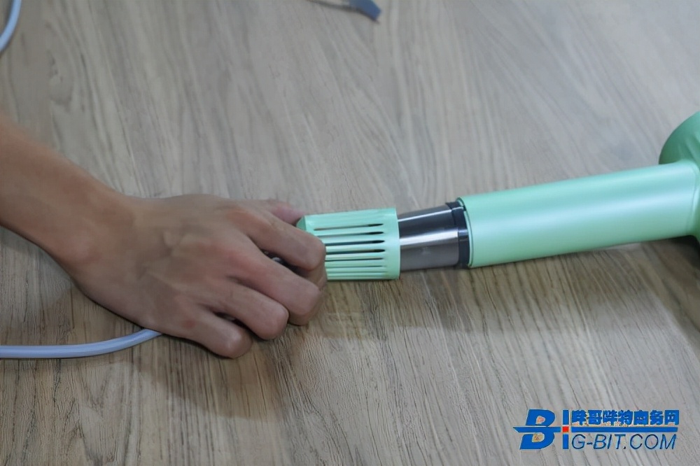 徕芬吹风机磁吸底座拆解,徕芬吹风机马达拆解