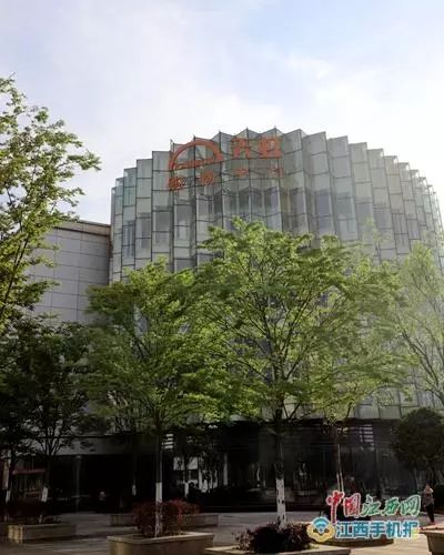 苏宁易购收购家乐福店,分析苏宁易购收购家乐福事件