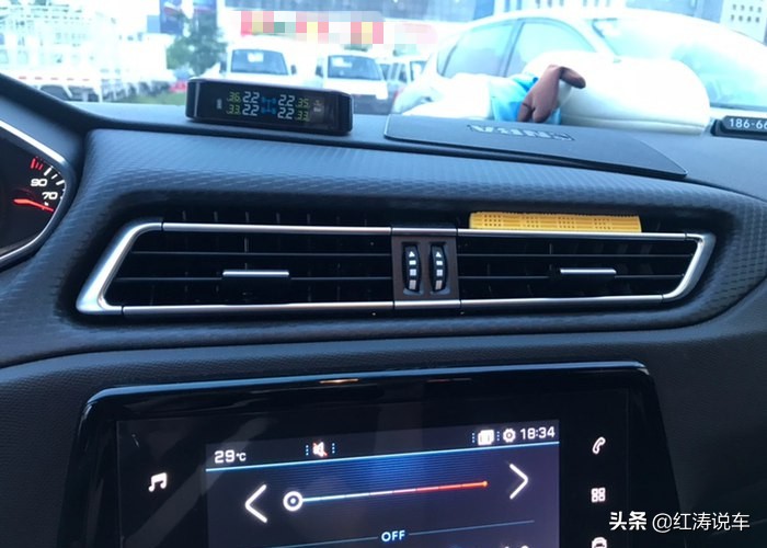 2012年的标致2.0的308油耗多少,开新款标致308的车主说说感受