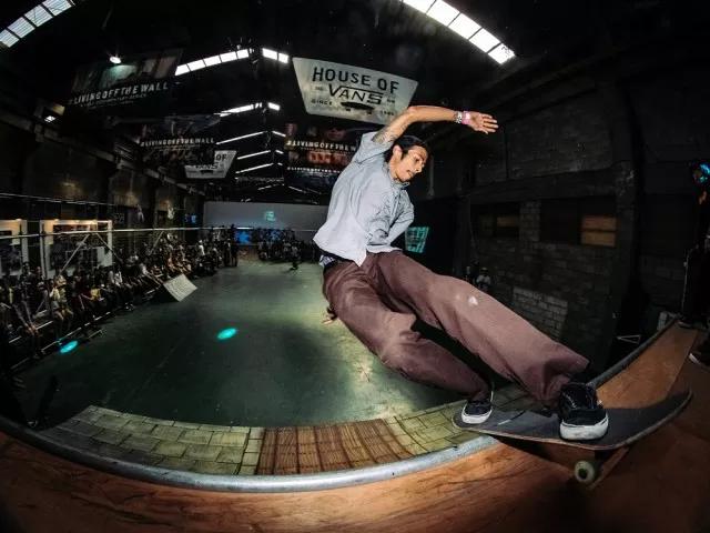 健身房穿aj配什么袜子,健身房穿跑步鞋还是训练鞋