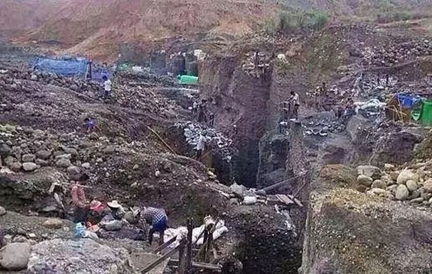 680公斤翡翠原石被堵 (翡翠原石被送回缅甸)