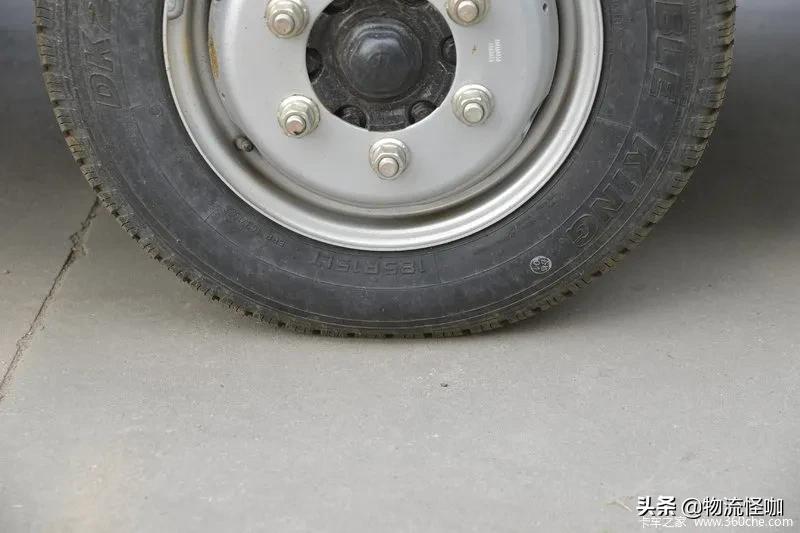 凯马锐航x3柴油版单排小货车3米98,凯马锐航x33.6单排栏板多少钱