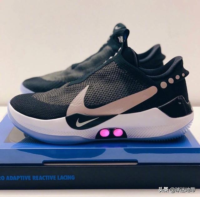 nba自动系鞋带篮球鞋,篮球鞋旋转式系鞋带