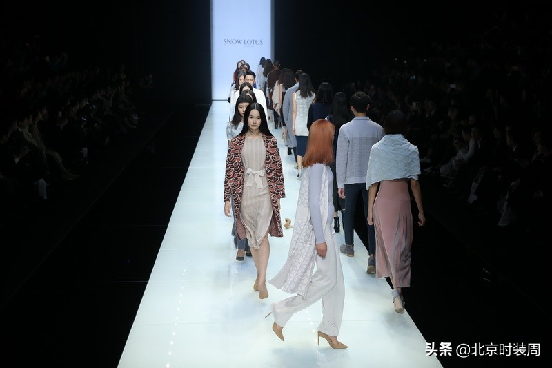 国潮尚新|雪莲——以创新之力,重新定义羊绒经典