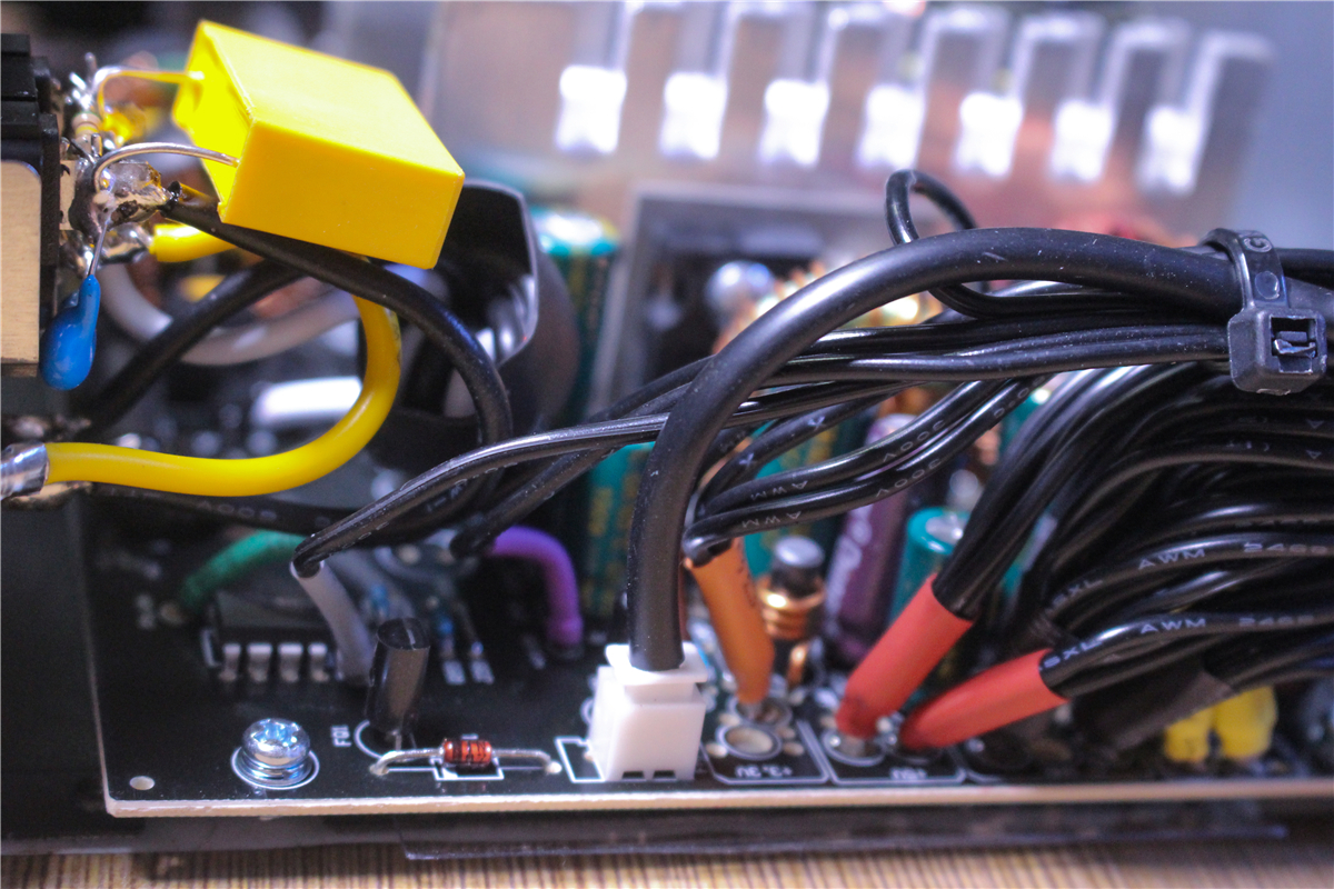 白牌的爱国者600w电源怎么样,爱国者t600电源咋样