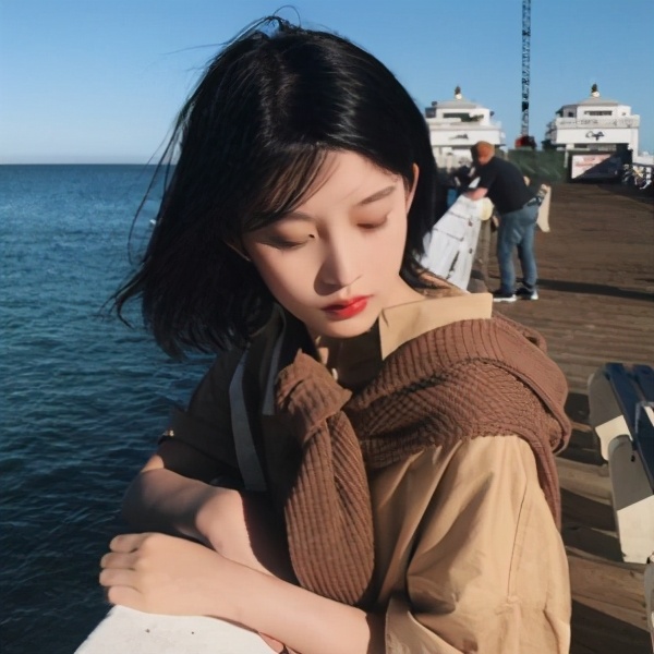 遇到喜欢的男孩怎么主动,喜欢一个男生如何委婉的追求