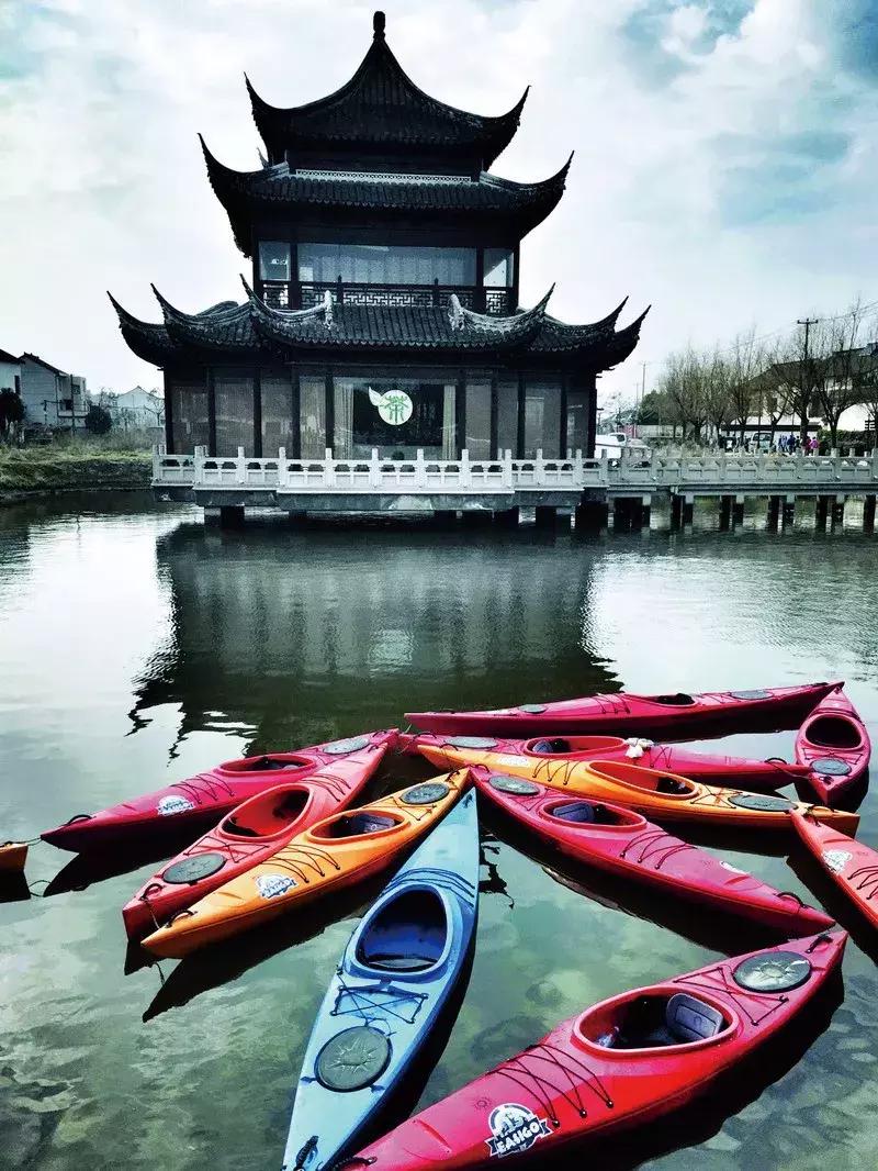 夏日旅游玩水,这个夏天我们来一场玩水的旅行