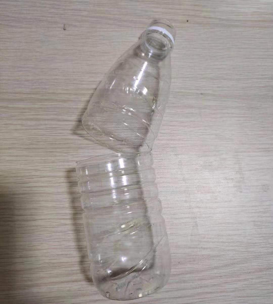 冬天也能扦插“栀子花”，用个塑料瓶就生根，来年花香满屋