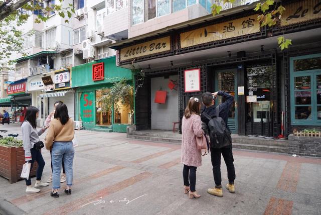 成都出名的几大酒吧是哪些,成都最有名酒吧