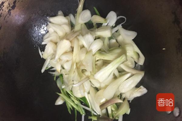 它是“菜中灵芝”,每次炒菜加几颗,不打郎中门前过,秋天别错过