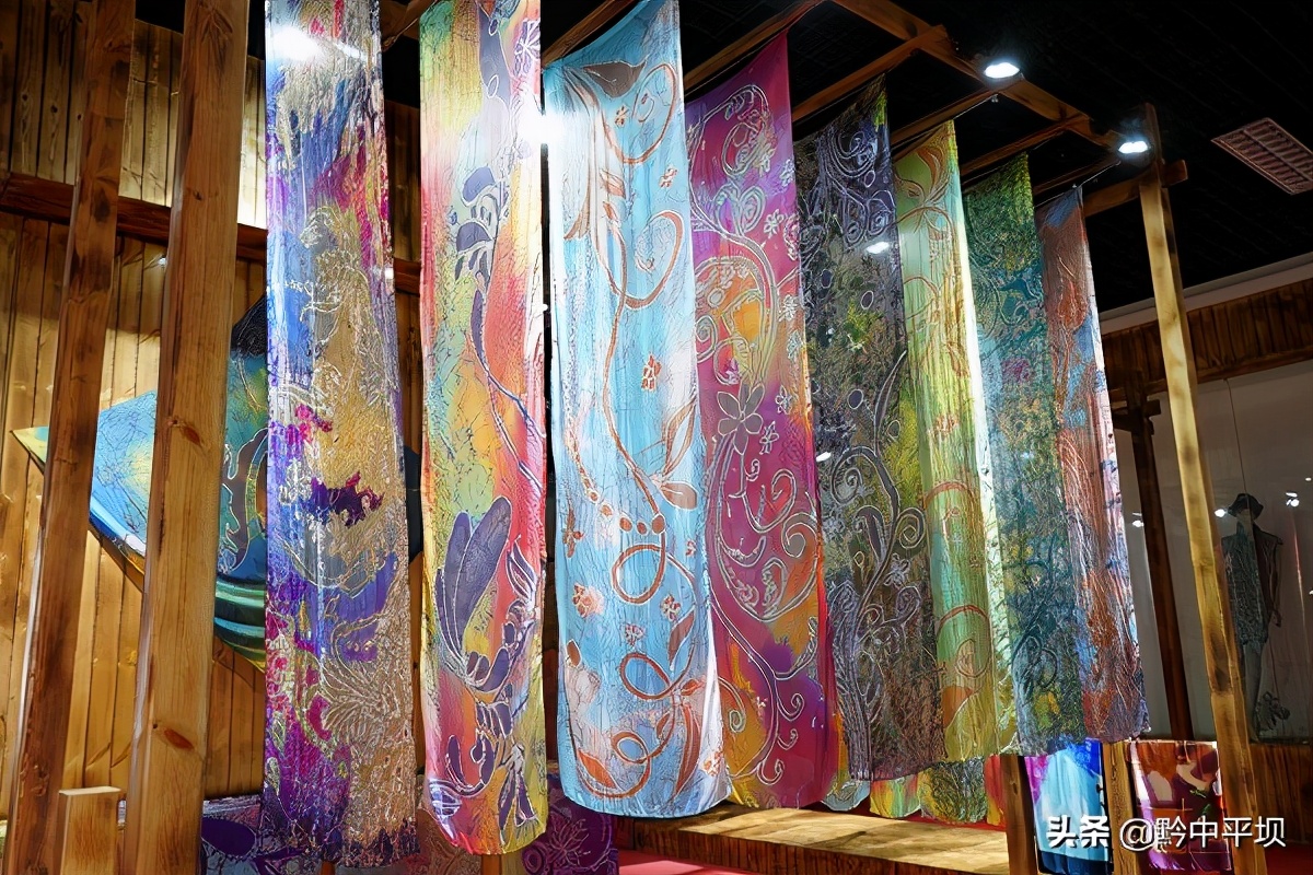 杨正华蜡染,杨正华蜡染图片