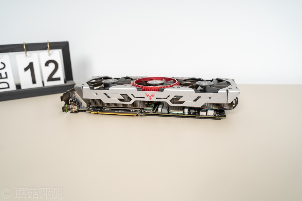 gtx1080ti,七彩虹1080ti和影驰1080ti大将