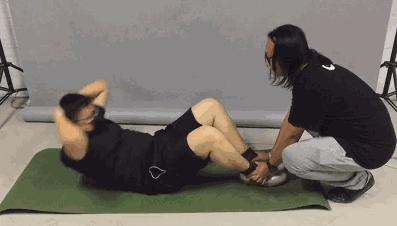 马甲线人鱼线鲨鱼线怎么练,女士健身练腹肌马甲线人鱼线