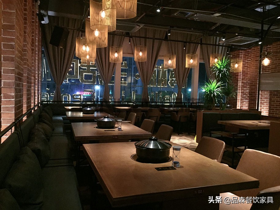 30个平方火锅店桌子怎么选,开火锅店灶应该怎么选