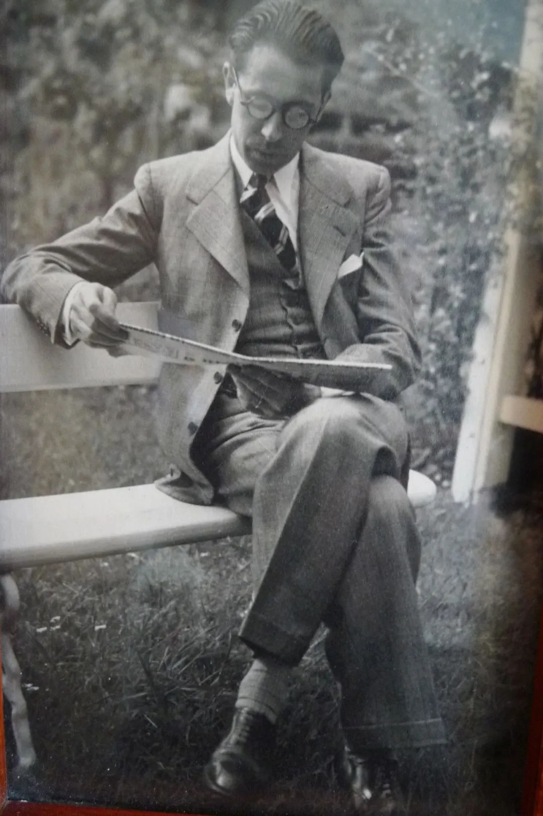 温莎公爵夫人拥有的经典珠宝,2010年温莎公爵夫人珠宝系列拍卖