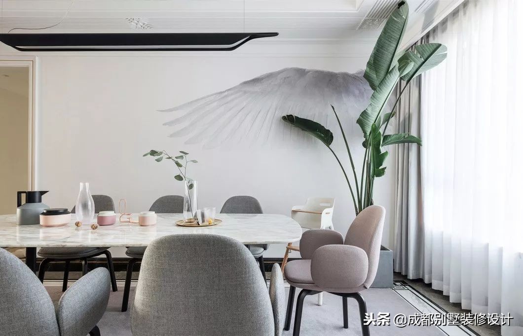 220㎡空中大平层,清新法式设计,家,就得有个精致范儿!