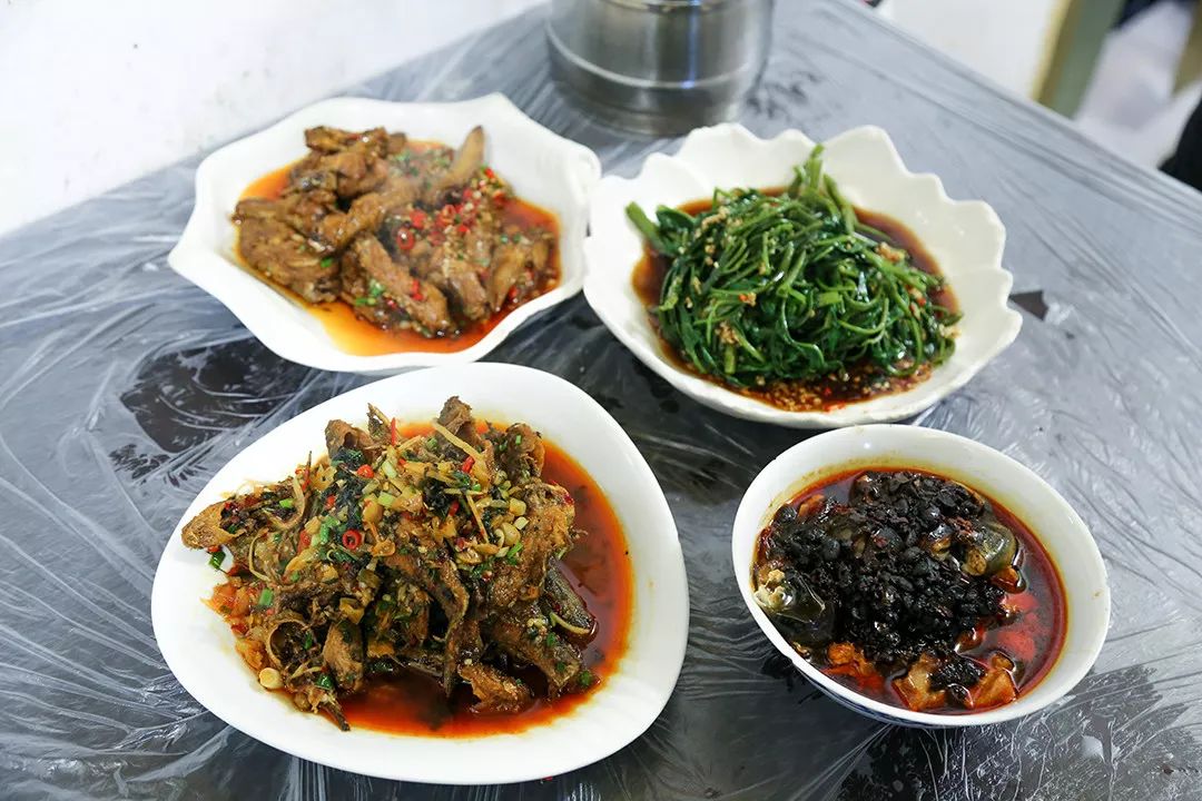 收藏长沙,长沙美食攻略我能从街头吃到街尾