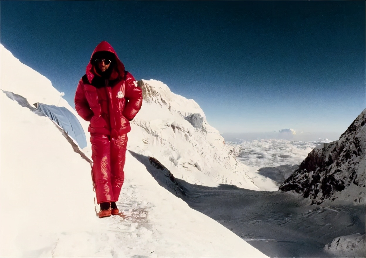 moncler羽绒服真的好吗,明星人手一件的羽绒服