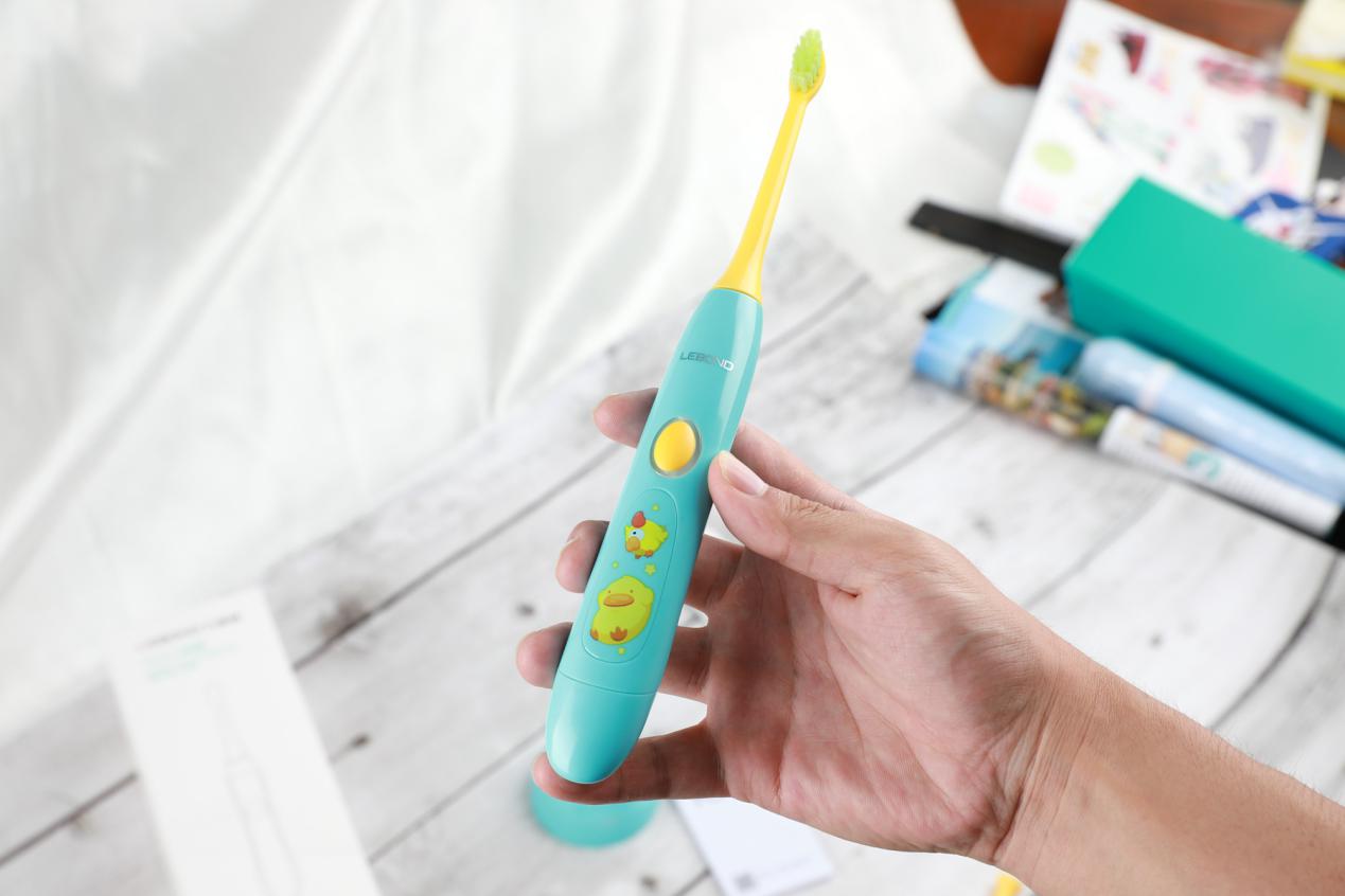儿童牙刷怎么选3-12岁,力博得儿童电动牙刷入门款怎么样