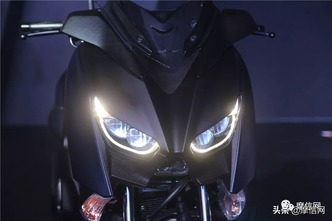 雅马哈tmax530顶配价格,雅马哈tmax530和xmax300对比