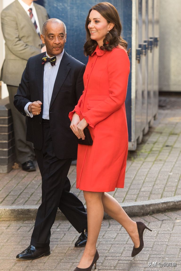 凯特王妃是如何让自己变的有修养,40岁的凯特王妃美到惊艳
