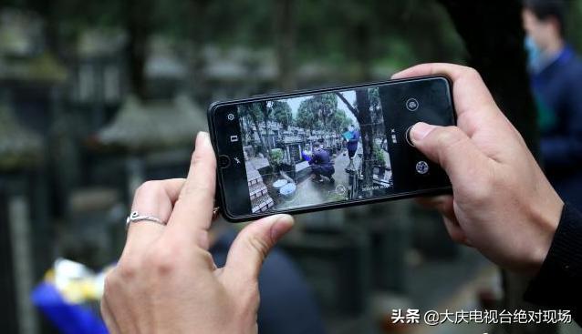 我市6家公墓都推出了网络祭扫、代客祭扫等服务,附咨询预约电话