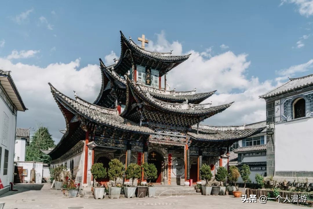 西风东渐下的大理：教堂、人民路和床单厂