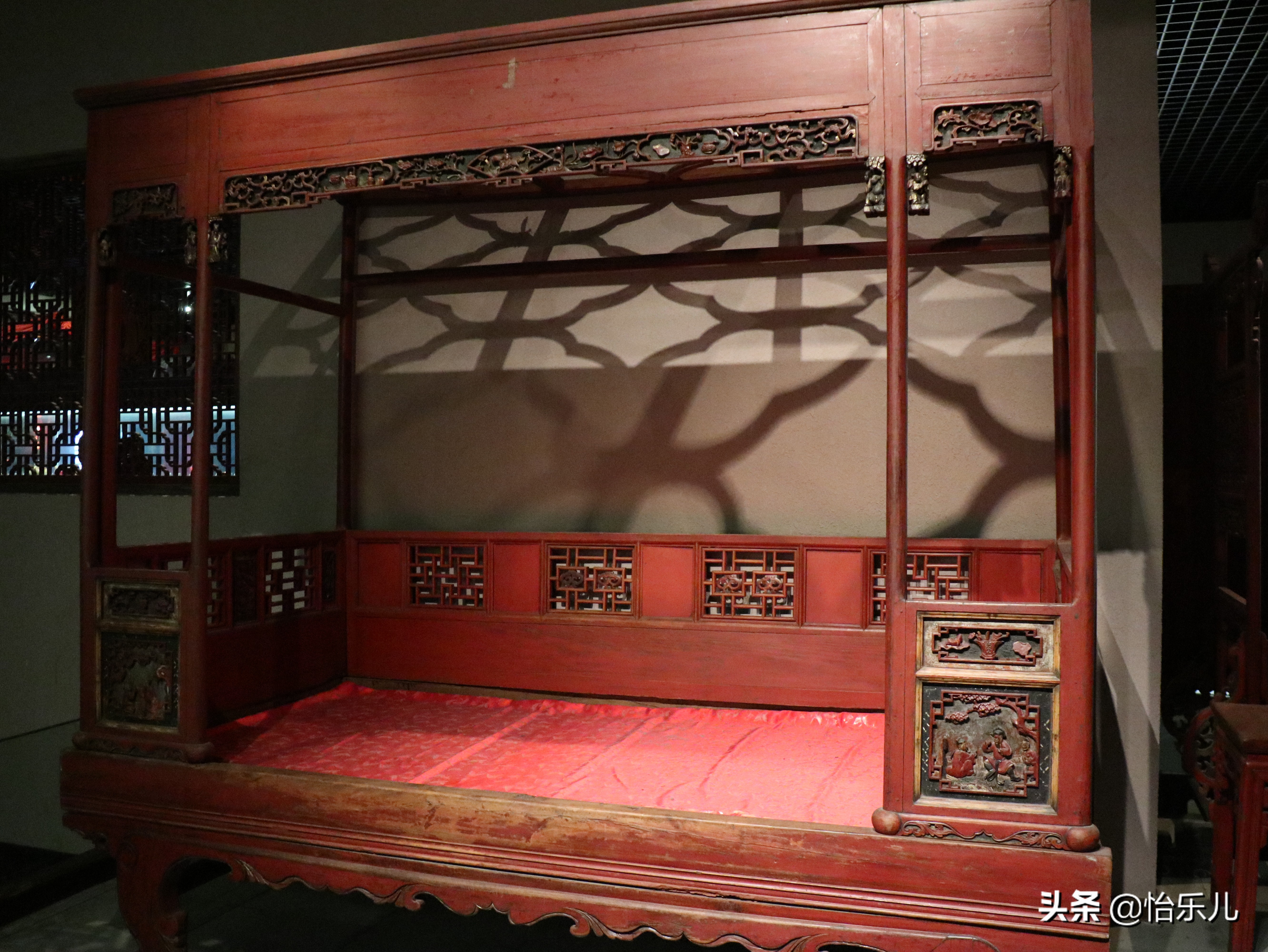 从国家宝藏最美花轿说起,江浙女儿出嫁的十里红妆到底有多燃