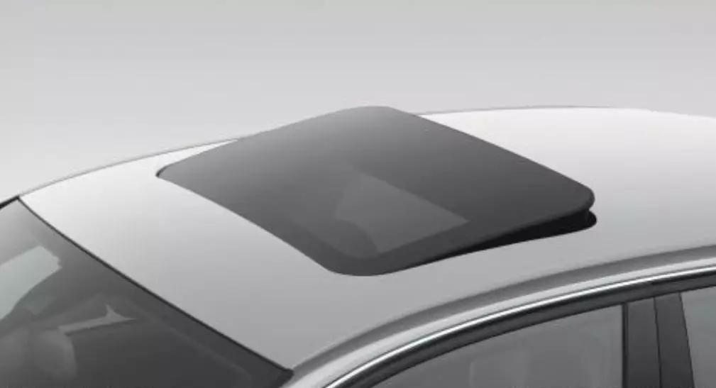 开窗风噪大，不开又太闷！90%的人都不会正确使用车窗