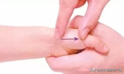 宝宝鹅口疮反复很烦人？试试小儿推拿手法，太有用了！