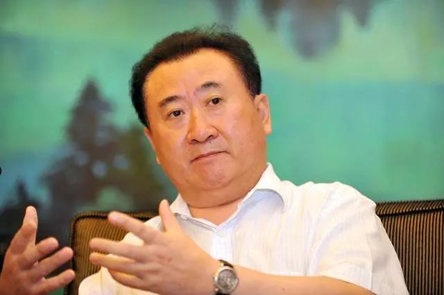 两年烧了30亿，万达彻底抛弃一方