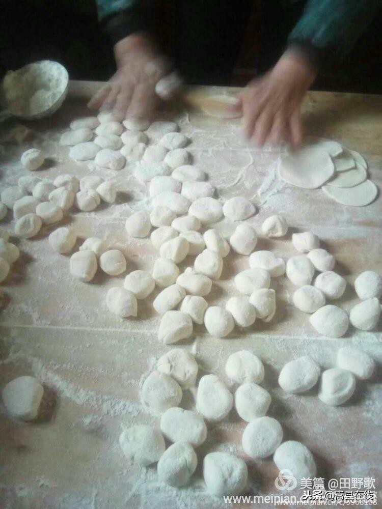 航拍闫庄镇街景,嵩县闫庄图片