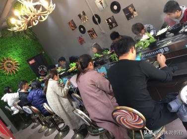 转转火锅怎么运营,开一个转转火锅一年挣多少钱