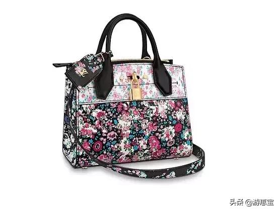 美到爆的新款女装,lv大陆和香港同款价格一样吗