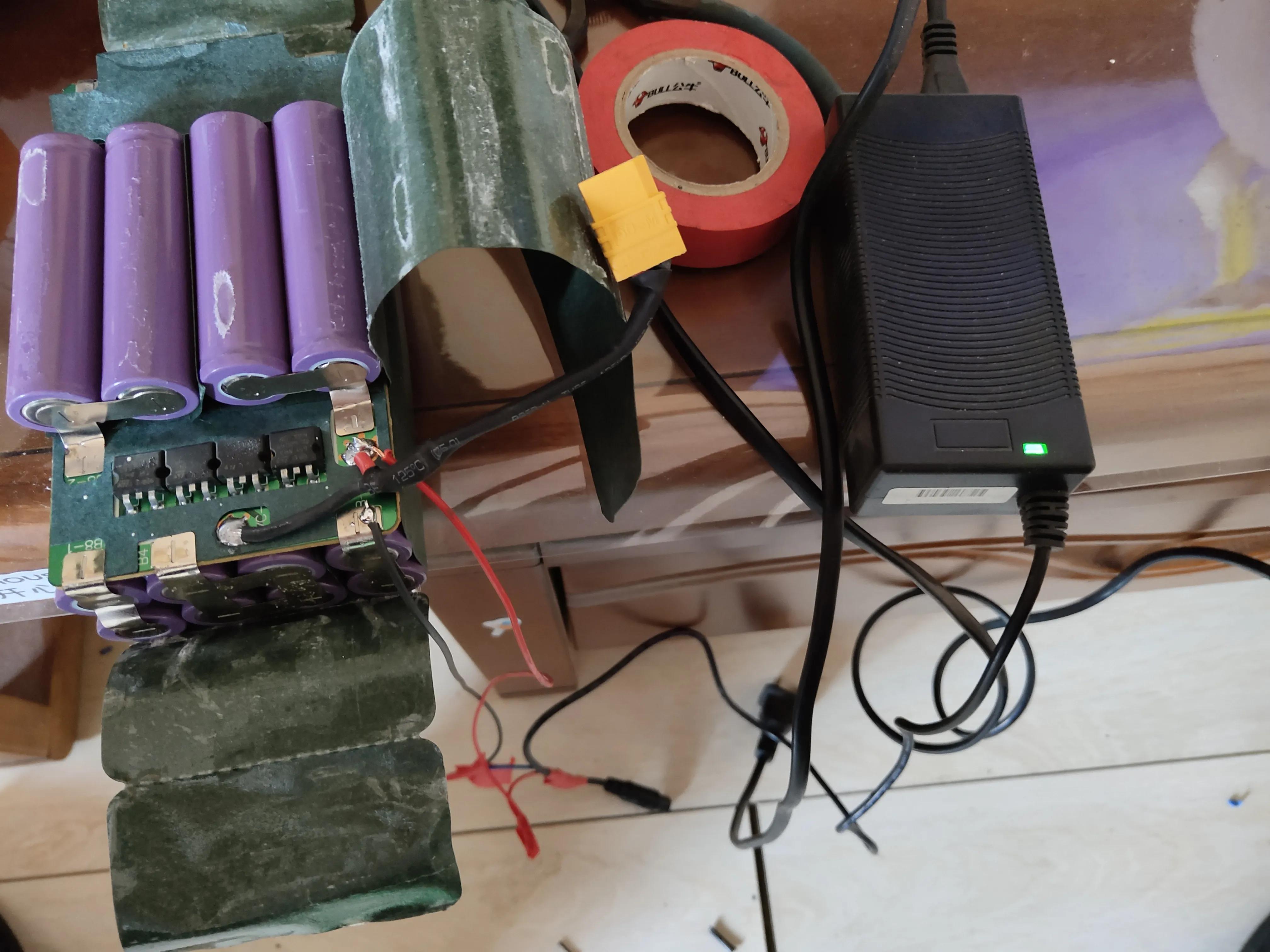 小米九号平衡车电池亏电激活,爱尔威平衡车电池亏电怎么激活