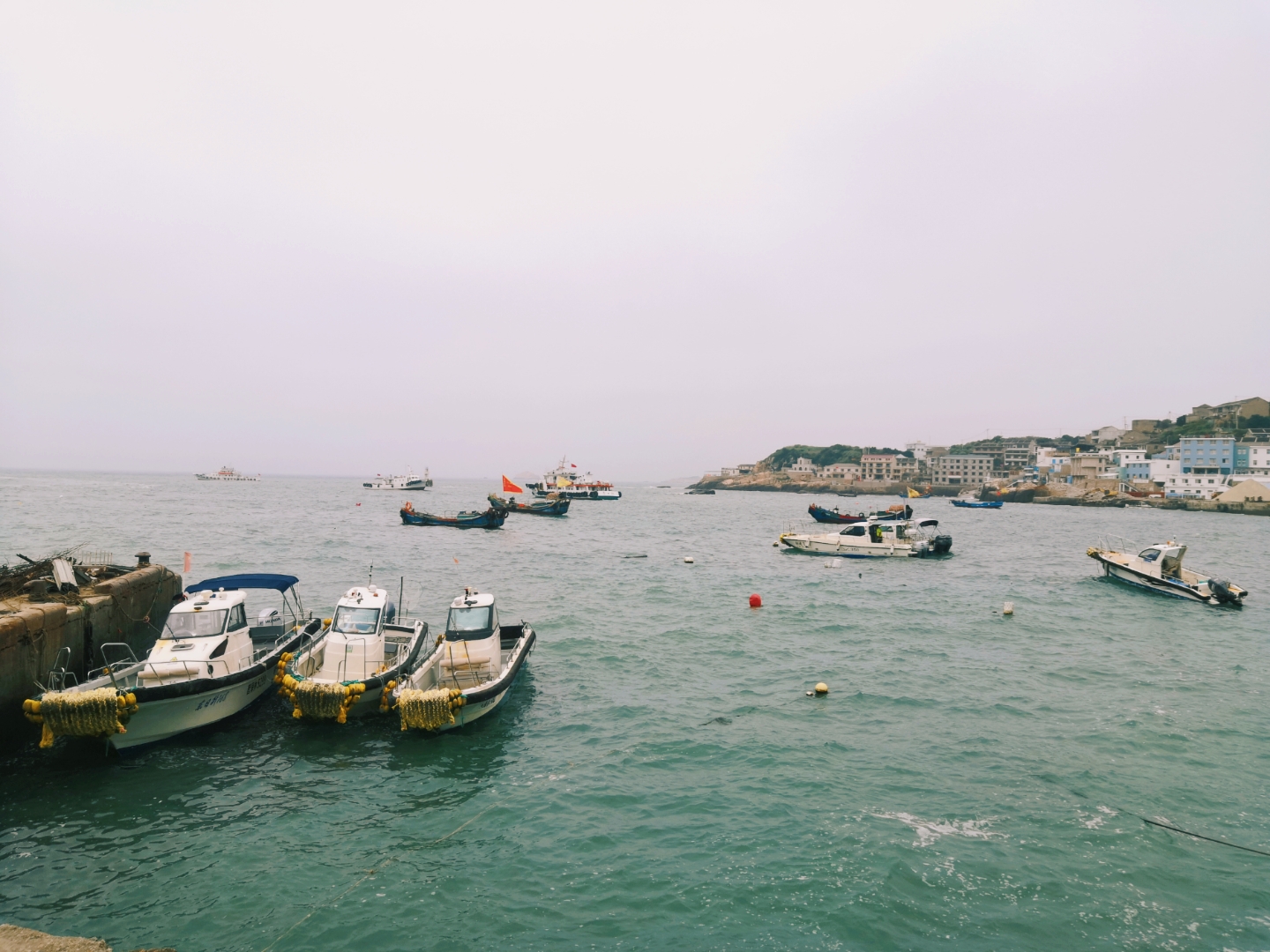 东极岛，这座远离城市喧嚣的小众海岛，因韩寒的《后会无期》大火