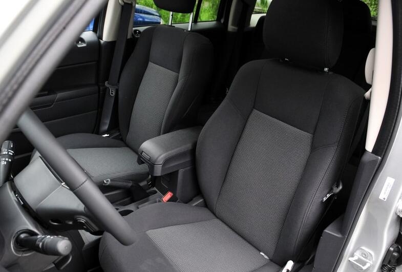 亲戚的自由客8万多卖给我,这个价格合适吗?